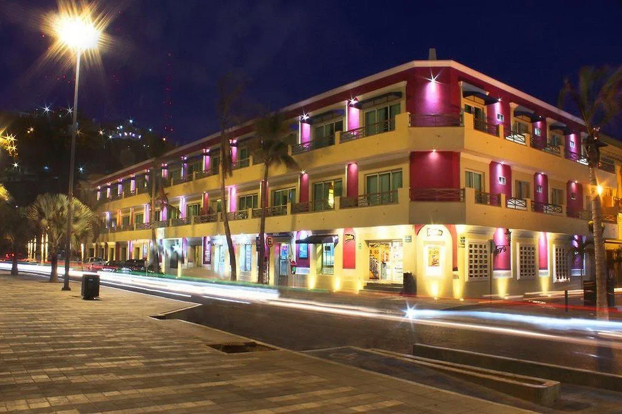 ***  Hotel La Siesta Mazatlán México