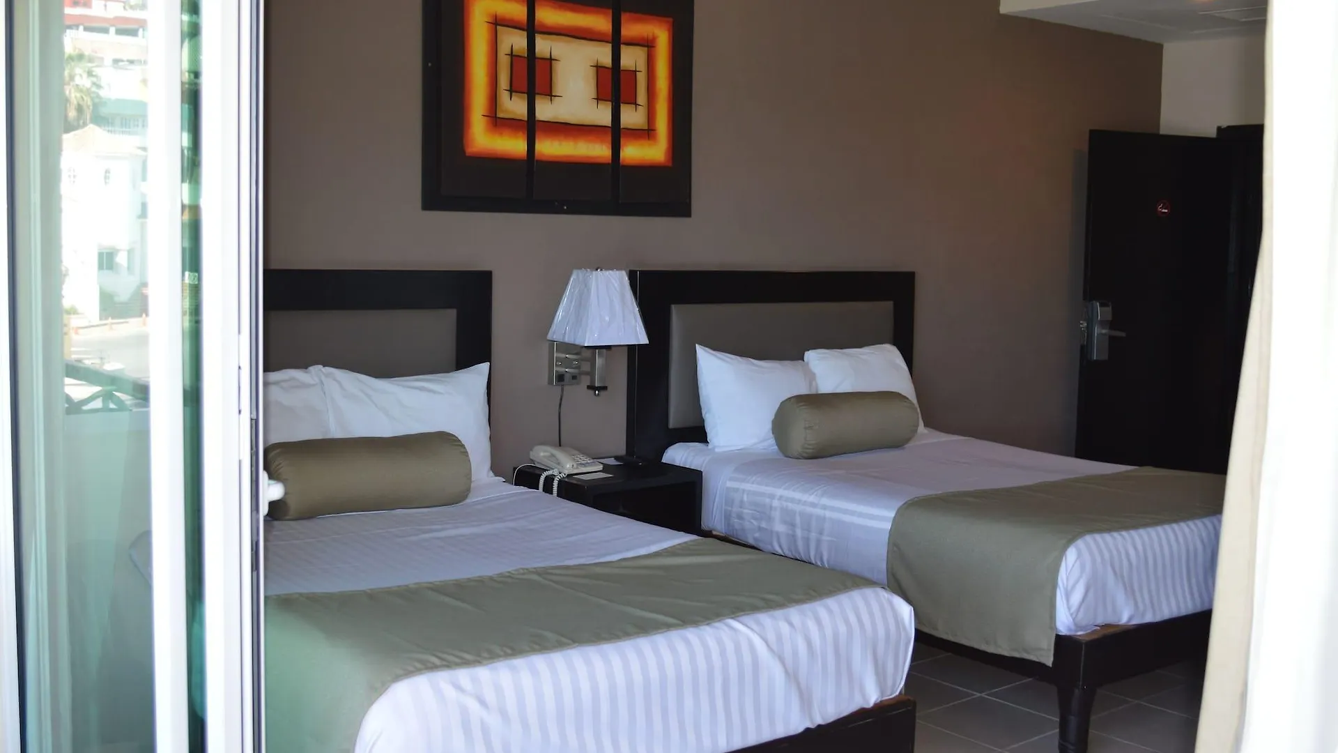 Hotel La Siesta Mazatlán 3*,  México